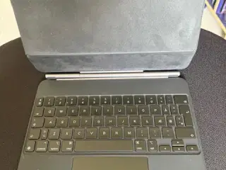 Apple magic keyboard 11"