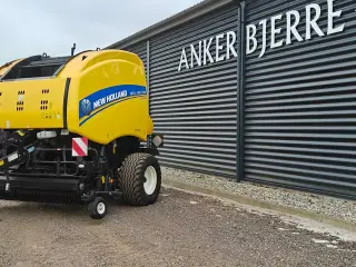 New Holland Roll-Belt 180 Superfeed