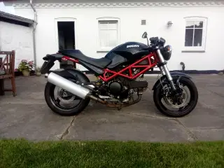 Ducati monster 695 Nysynet