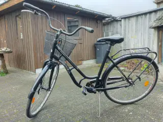 Sort bedstemorcykel - velholdt