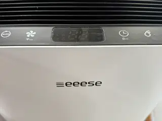 Eeese Anna 22 L 