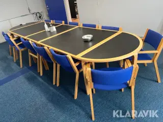 Kontormøbler med 14 stole