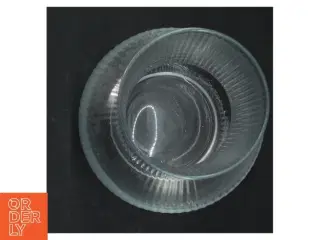 Glasvase (str. H. 17 cm)