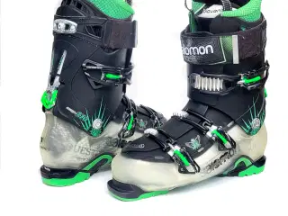 Salomon Quest 110