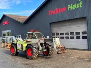 CLAAS SCORPION 9040