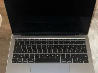 Macbook Pro 13”