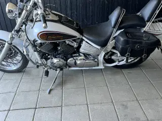 Yamaha xvs Dragstar 650