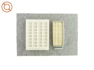Isterningebakker (2 styks)