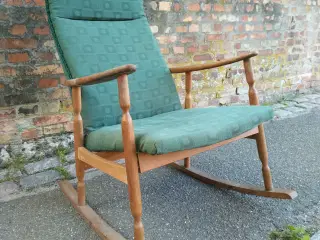 Gyngestol eg