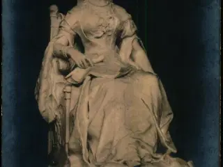 Ny Carlsberg Glyptotek - Gaurherin . Kejserinde Dagmar - F.M. & Co 73 - Foto