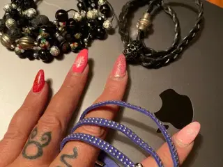Armbånd