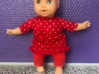 Et sæt gamle mini dukker