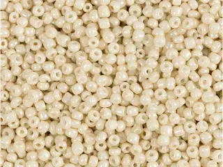 Rocaiperler, diam. 1,7 mm, str. 15/0, hulstr. 0,5-0,8 mm, off white, 25g/ 1 pk.