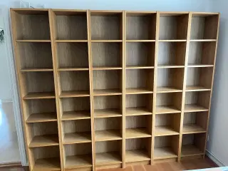 Bogreol fra IKEA