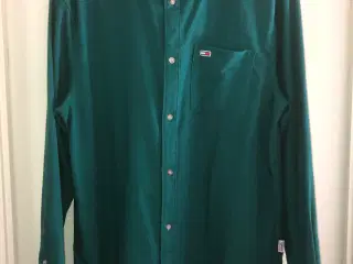Grøn Tommy Jeans skjorte str. L.