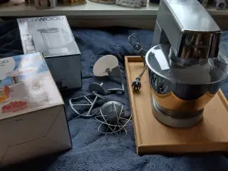Kenwood Køkkenmaskine med tilbehør
