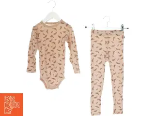 Uld body med bukser. Sæt fra Friends (str. 98 cm)