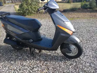 honda scv 100 lead