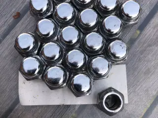 Hjulmøtrikker i Chrime