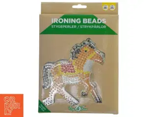 Strygeperlesæt i hesteform fra Toys4Fun