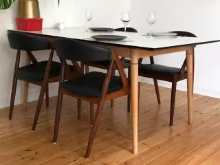 Flot vedligeholdt spisebord 