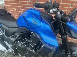 Honda CB 750 Hornet
