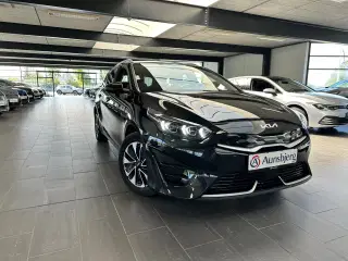 Kia Ceed 1,6 PHEV Prestige SW DCT