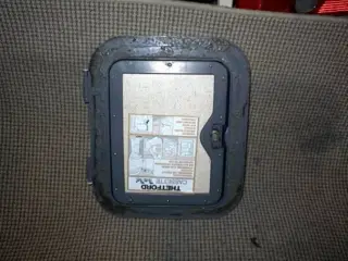   Servics Klappe