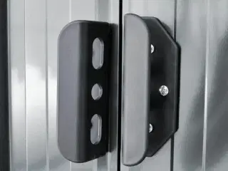 Haveskur metal grå