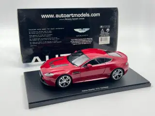 2010 Aston Martin V12 Vantage AUTOart - 1:18