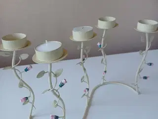 5 arms lysestage til fyrfadslys med blomsterranker