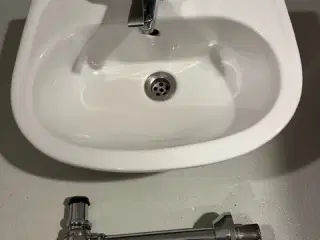 Porcelainsvask til toilet