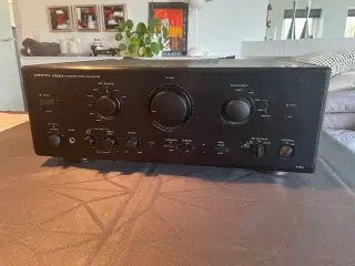 Onkyo A-809 forstærker