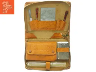 Vintage barbersæt (str. 21 x 15 cm)