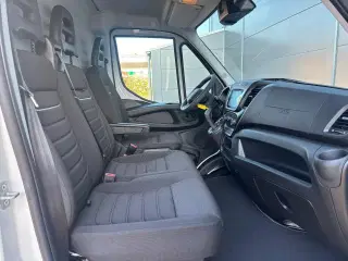 Iveco Daily 2,3 35S16 9m³ Van AG8