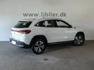 Mercedes EQA250  