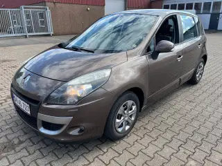 Renault scenic 1.5 scientist 95