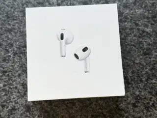 NYE Apple AirPods 3rd gen