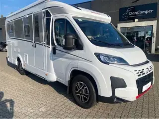 2025 - Dethleffs Globebus Camp T4   Flot slim line med 8-trins automatgear, 140 Hk, populær og meget rummelig trods sin længde på kun 6,63 m og 2,20 m i bredden