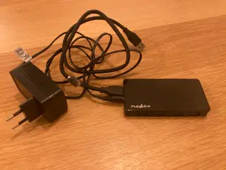 Nedis USB hub med 4x USB 3.0 porte