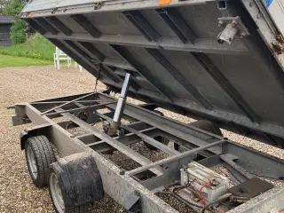 Tiptrailer