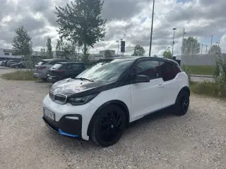 BMW i3s  Charged Plus