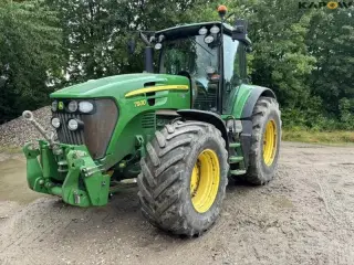 John Deere 7930