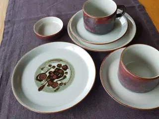Kaffe/te kopper med underkopper+tallerkener