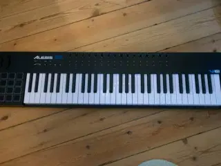 Alesis v161 USB midi keyboard