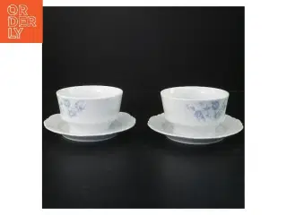 Blåblomstrede tekopper med underkopper fra Royal Copenhagen (str. Ø 12 cm længde 8 cm)