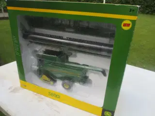 1 stk Ny John Deere S 690 I Mejetærsker 