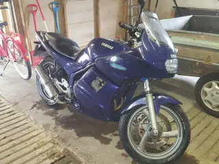 Yamaha xj 600 s