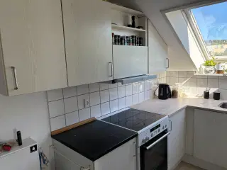 Gratis køkkenskabe til afhentning i roskilde. 