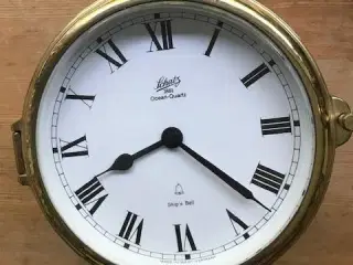Skibsur i messing